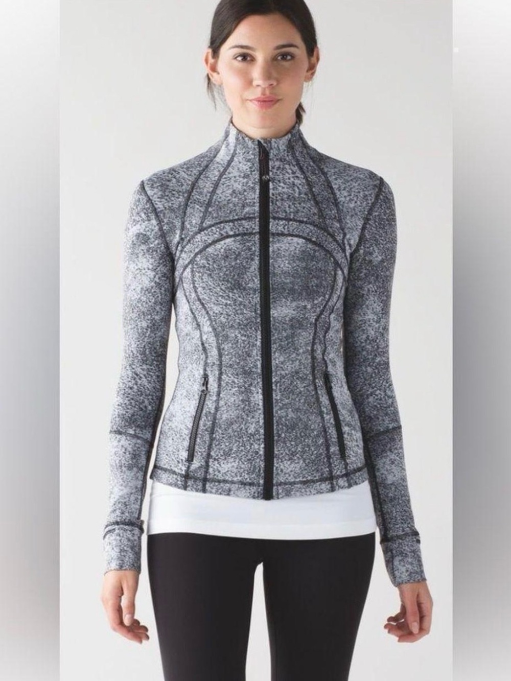 Lululemon Define Jacket Size 8 - Heathered Black/White Jacquard - Like New